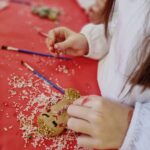 MONDRAGONE – Grande successo per “Decorazione Biscotti Natalizi” presso l’Istituto Comprensivo Statale Mondragone I